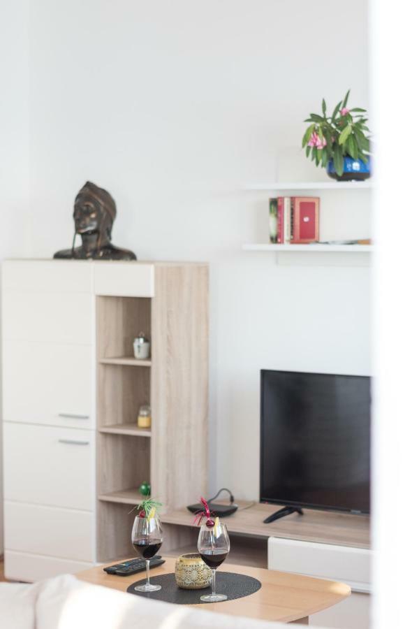 Apartment Rora ซาบอริซ ภายนอก รูปภาพ