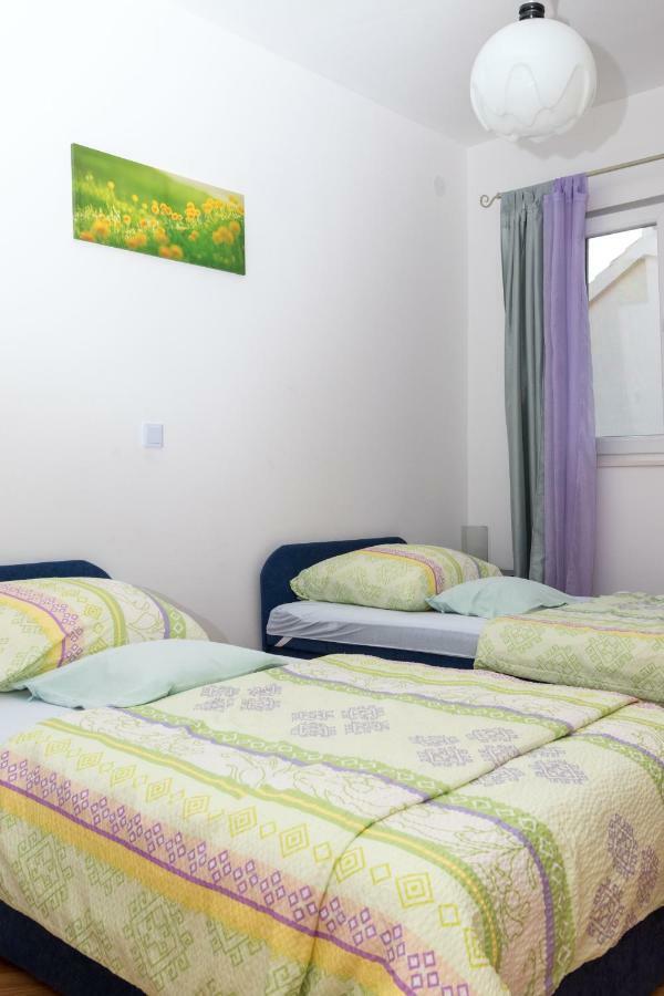 Apartment Rora ซาบอริซ ภายนอก รูปภาพ