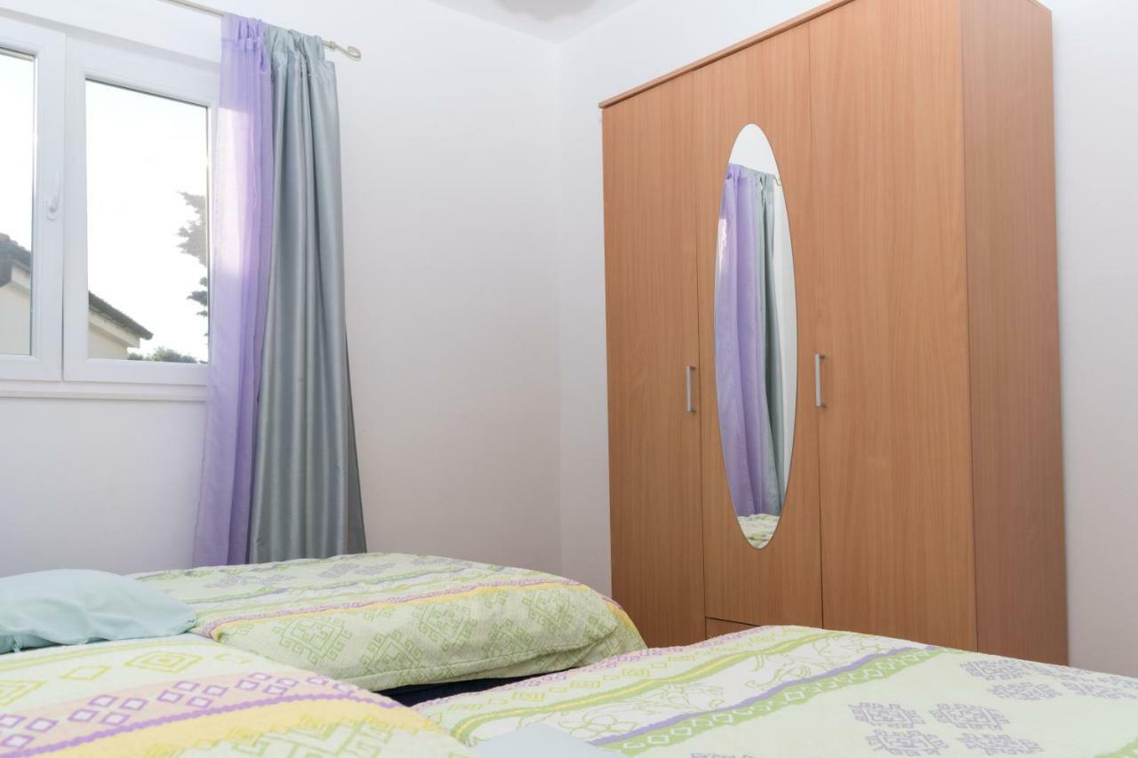Apartment Rora ซาบอริซ ภายนอก รูปภาพ