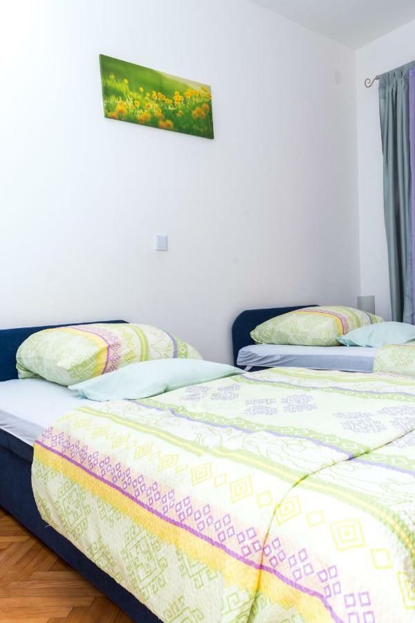 Apartment Rora ซาบอริซ ภายนอก รูปภาพ