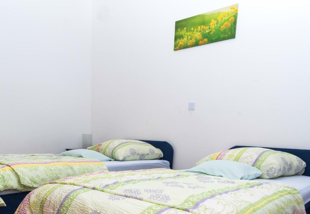Apartment Rora ซาบอริซ ภายนอก รูปภาพ